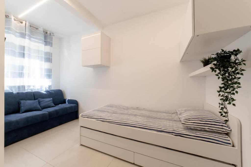 Loved By All - Loft Al Mare Con Free Parking Misano Adriatico Eksteriør billede